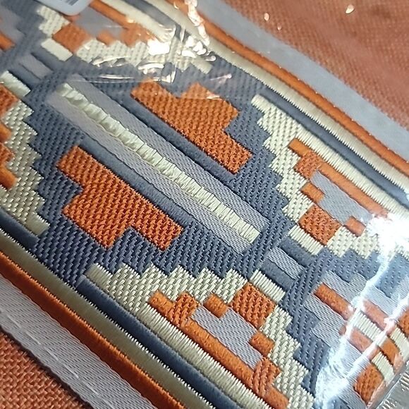 OUTDOOR Table Runner 13x72 inches NWT - Picture 4 of 4